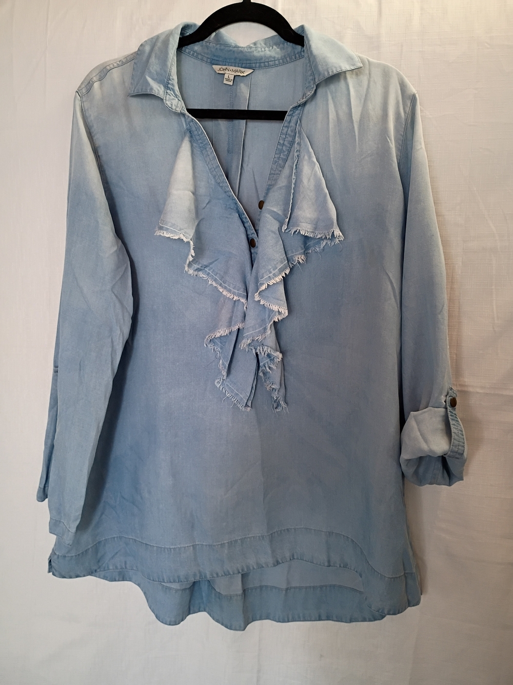 John Mark Women's Light Blue Ruffle Front Tunic Size L Button Down